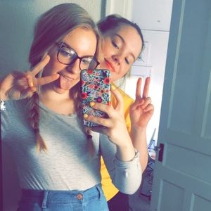 Meet your Posher, Lucy